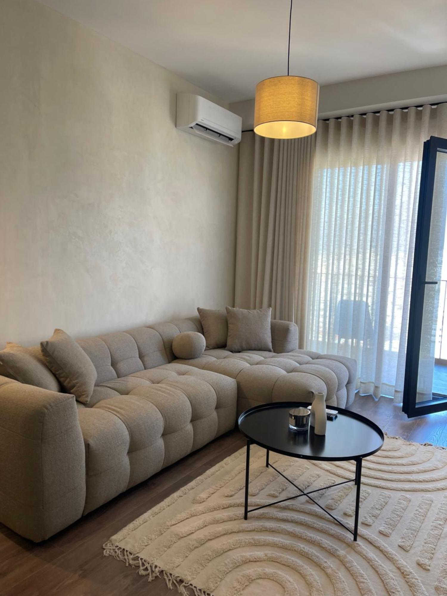 Square Inn Garden Aparthotel ティラナ エクステリア 写真