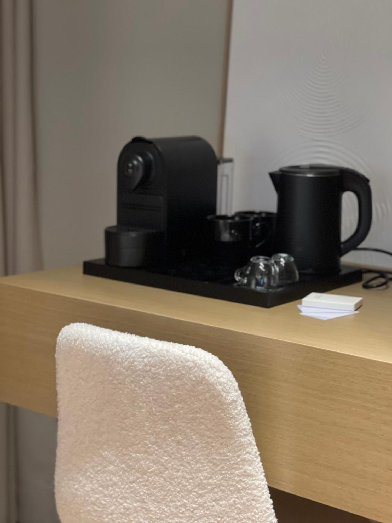 Square Inn Garden Aparthotel ティラナ エクステリア 写真