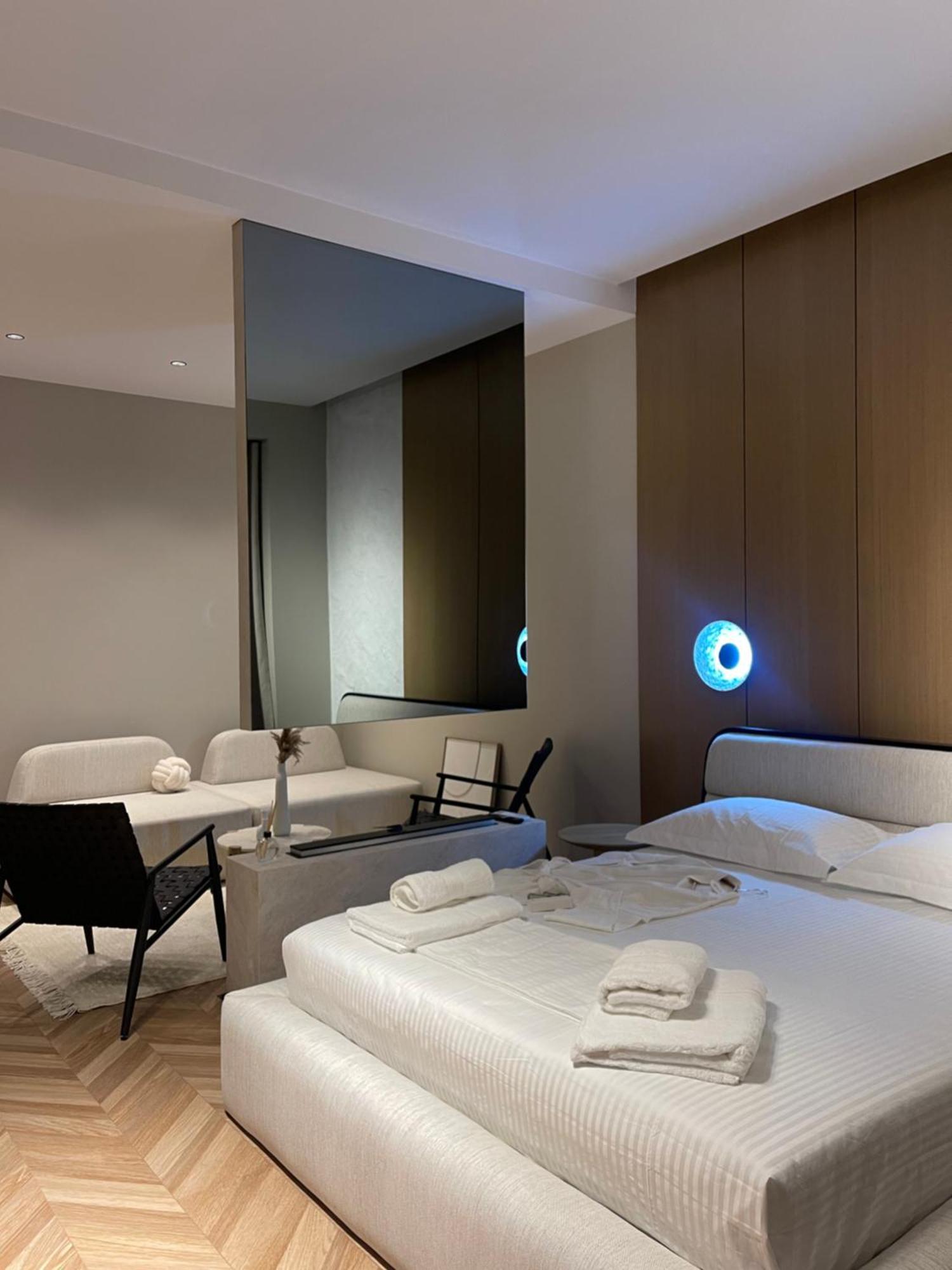 Square Inn Garden Aparthotel ティラナ エクステリア 写真