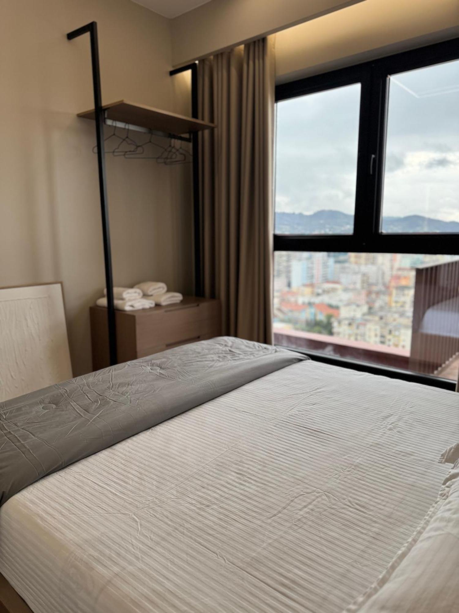Square Inn Garden Aparthotel ティラナ エクステリア 写真